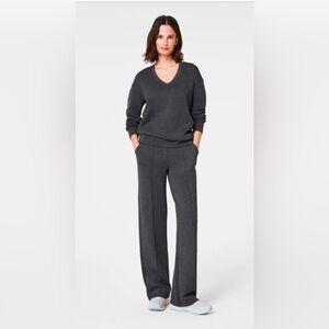 NWT SPANX Air Essentials Straight Leg Pant